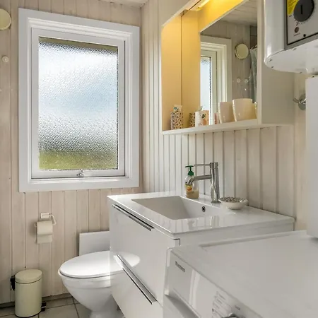 Myrna - 250m From The Sea By Interhome Semesterbostad Saltum